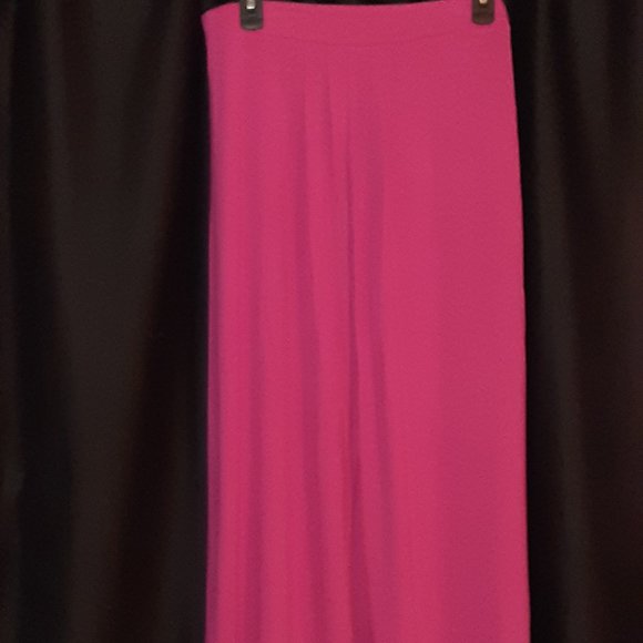 Hot Pink Maxi Pleats Skirt - Picture 1 of 3